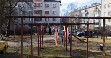 Ēku pārvaldnieks: lielu daļu padomju laikos būvēto daudzdzīvokļu ēku vajadzētu nojaukt