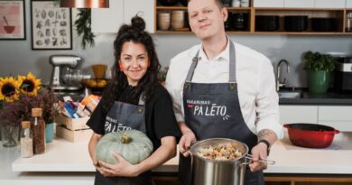 Kristīne Pāže gatavo ķirbja krēma pastu