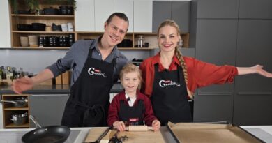 Pašmāju slavenības dalās trīs gardās desertu receptēs svētku galdam